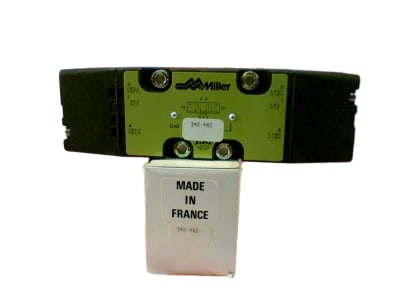 MILLER ELECTRIC 340-4NO