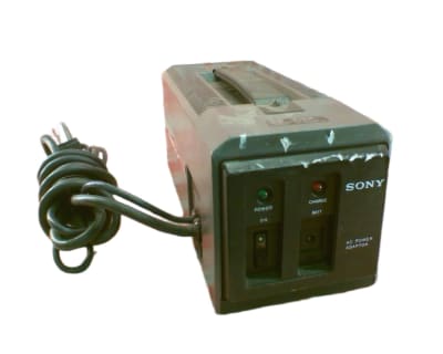 SONY AC-304B