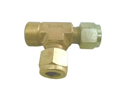 SWAGELOK B-600-3TFT