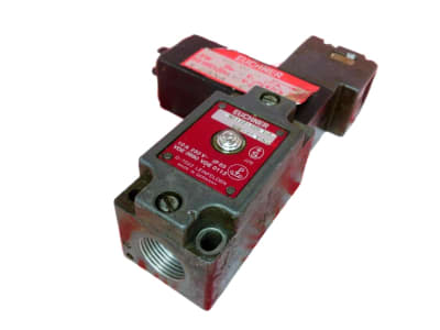 EUCHNER NZ1VZ-528E3VSE07L060