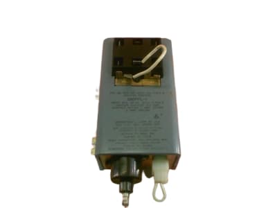 JOHNSON CONTROLS G60PFL-1