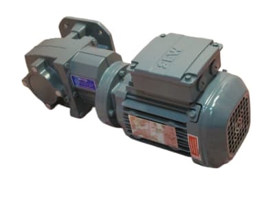 SEW EURODRIVE WF37-DRS71M4