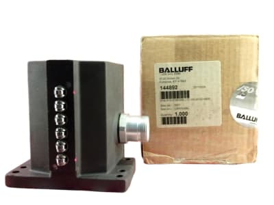 BALLUFF BNS-813-X726-D06-L12-100-20-02-S90R