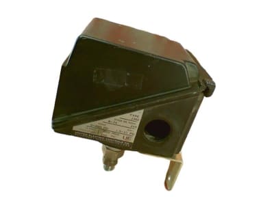 UNITED ELECTRIC 8-74-358