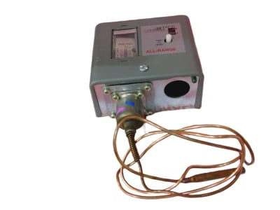 JOHNSON CONTROLS P70DA-79D