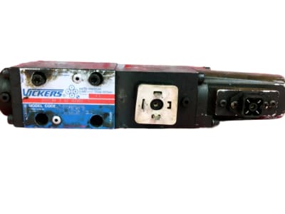 EATON CORPORATION KHDC4V-3-02-157452-21