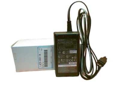 SONY AC-L15A