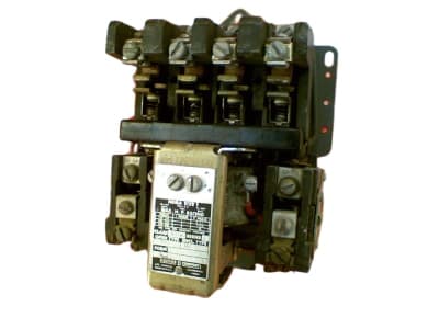 SCHNEIDER ELECTRIC 8536-CO3-CG3-V06