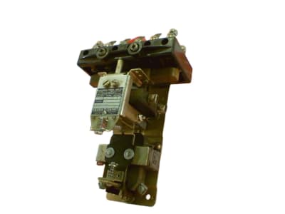 SCHNEIDER ELECTRIC 8508-A0-33-VO2