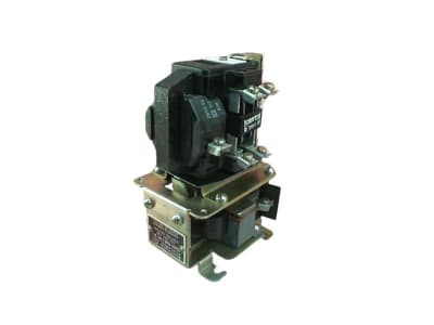 SCHNEIDER ELECTRIC 8508-DO-22-V02