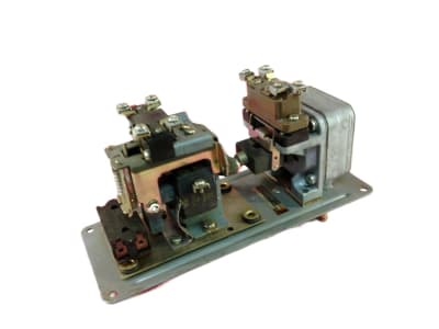SCHNEIDER ELECTRIC 8991-ATO18V02