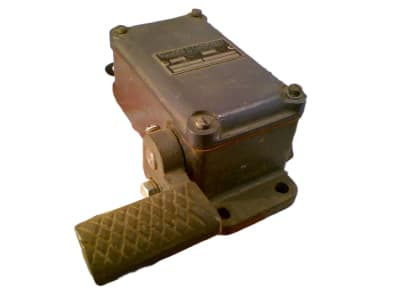 SCHNEIDER ELECTRIC 9002-FBW6