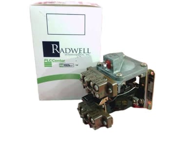 SCHNEIDER ELECTRIC 9050AO22EV02