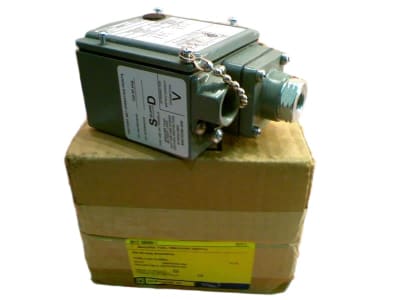 SCHNEIDER ELECTRIC 9012GBWM1Y1