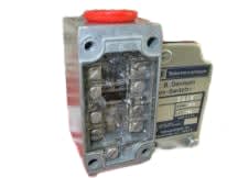 SCHNEIDER ELECTRIC C-5812