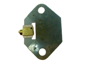 SCHNEIDER ELECTRIC D135