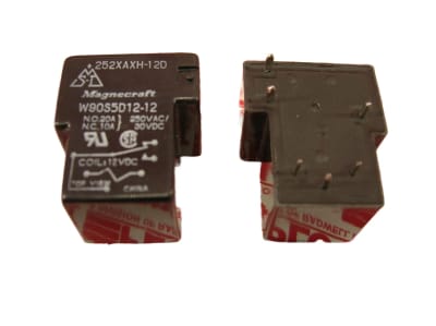 SCHNEIDER ELECTRIC W90S5D1212