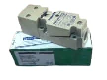 SCHNEIDER ELECTRIC XS8C40FP260TFH7
