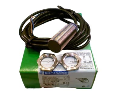 SCHNEIDER ELECTRIC XS1M18DA211