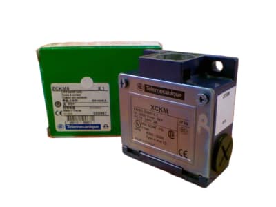 TELEMECANIQUE SENSORS ZCKM8
