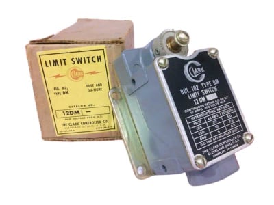 DANAHER CONTROLS 12DM1