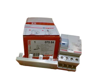 LEGRAND 007584
