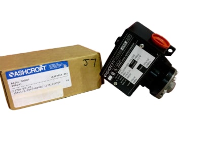 ASHCROFT B424V-XNH07-200PSI