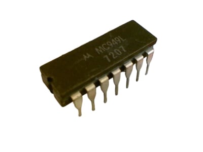 NXP SEMICONDUCTOR MC949L
