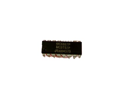 NXP SEMICONDUCTOR MC6887P