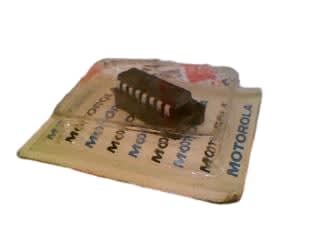 NXP SEMICONDUCTOR MC14040CP