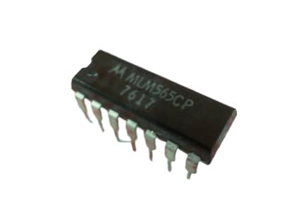 NXP SEMICONDUCTOR MLM565CP