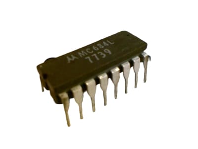 NXP SEMICONDUCTOR MC684L