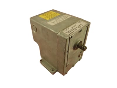 SCHNEIDER ELECTRIC MA-407-701-0-4