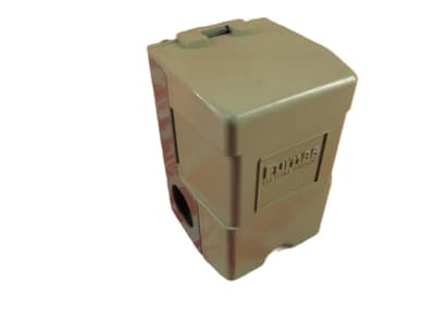 HUBBELL 69MB8