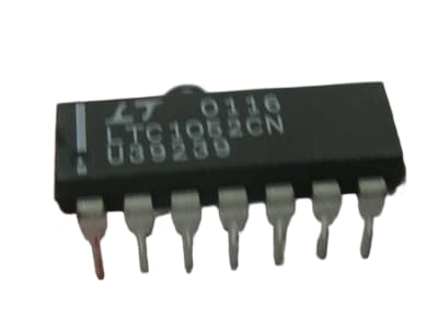 ANALOG DEVICES LTC1052CN