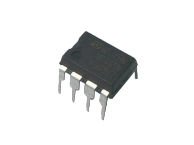 ST MICRO NE555N