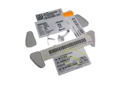 YAGEO CC1206KRX7R9BB331