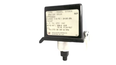 UNITED ELECTRIC J54-24 8828