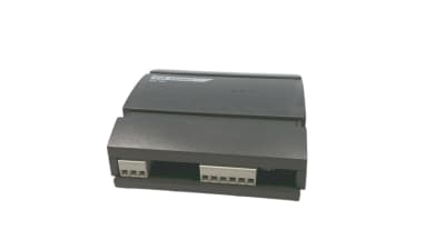 SCHNEIDER ELECTRIC MNL-10RS4