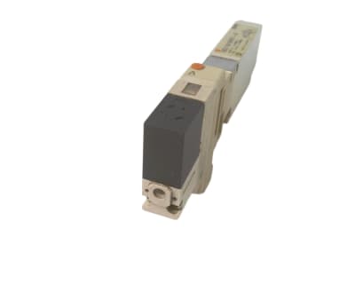 SMC VQ1101NRY-5