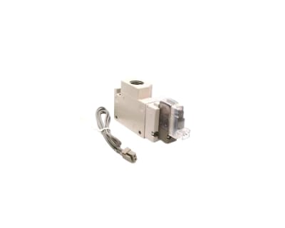 SMC VQZ312-3L1-02T
