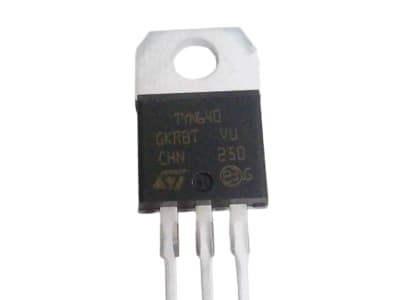 ST MICRO TYN640RG