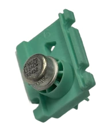 NXP SEMICONDUCTOR MC79L15ACG