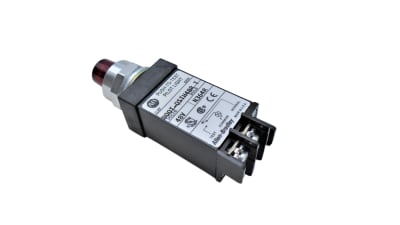 ALLEN BRADLEY 800T-QSTH48R