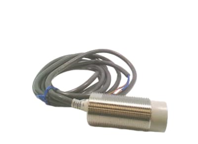 OMRON E2E2X18MY22M