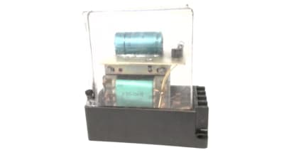 BALLUFF BES 516-704