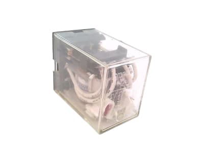 RS COMPONENTS 827-8352