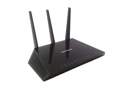NETGEAR R7450-100NAS