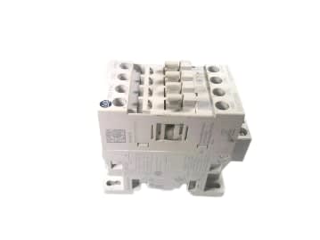 ALLEN BRADLEY 700-EF220KD