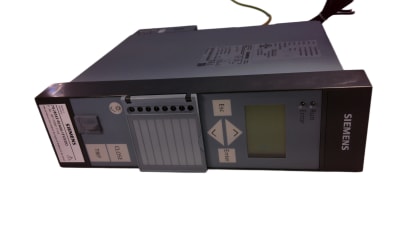SIEMENS 7SJ8011-5EB90-1FA0